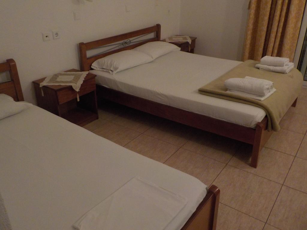 Estelle Hotel 게라크니 외부 사진